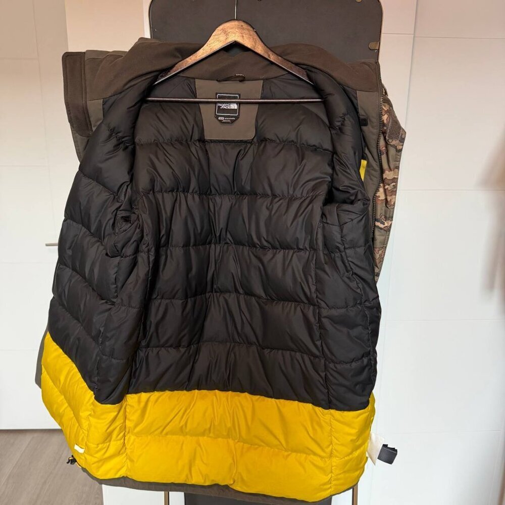 The North Face Men’s Down Parka (Size M) – Extreme Cold Weather Jacket - Picture 6 of 14